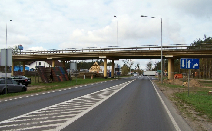 Utrudnienia w komunikacji miejskiejGmina Świecie informuje, że w terminie od 19.04.2019 r. nastąpi zmiana organizacji ruchuw obrębie estakady nad ul. Bydgoską w Świeciu. W związku z powyższym, wystąpią utrudnienia w realizacji komunikacji miejskiej związane z rozpoczęciem inwestycji ,,Rozbudowa estakady i węzła w ciągu drogi krajowej nr 1(91) w m. Przechowo wraz z odcinkiem drogi od km 139+000 do km 141+100 oraz związanym z drogą przyległym układem komunikacyjnym”.